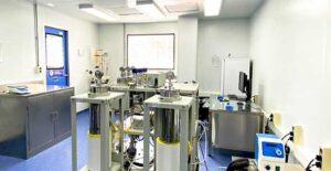 laboratory5-grune-labs-pharmaceutical-laboratory-botanical-technology